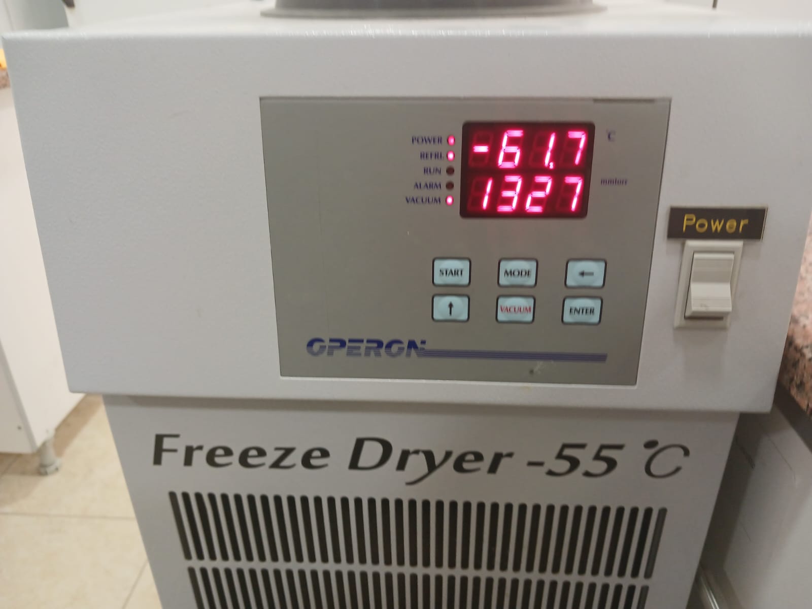 Freeze Dryer.jpg