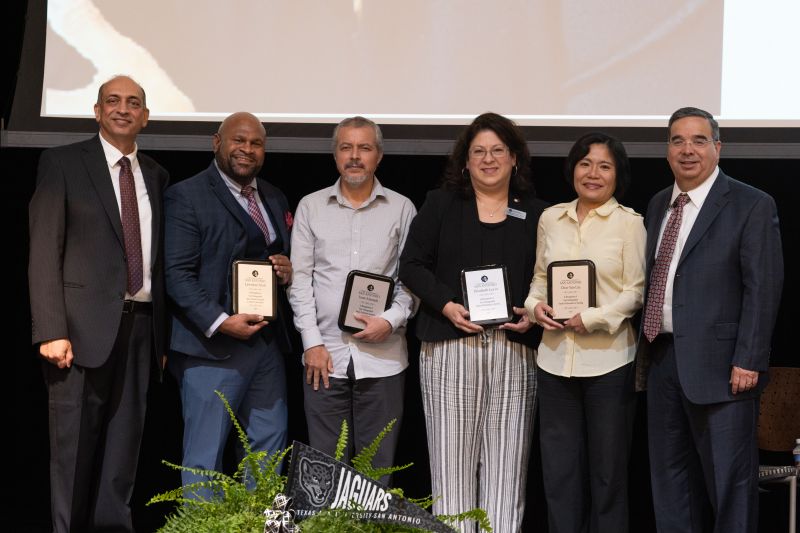 Alsmadi Faculty Award.jpeg