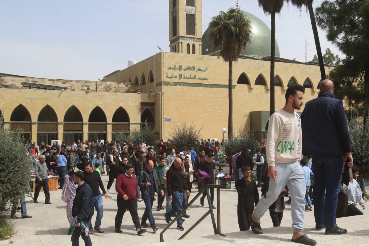 مسجد الجامعة الأردنية 2.jpg